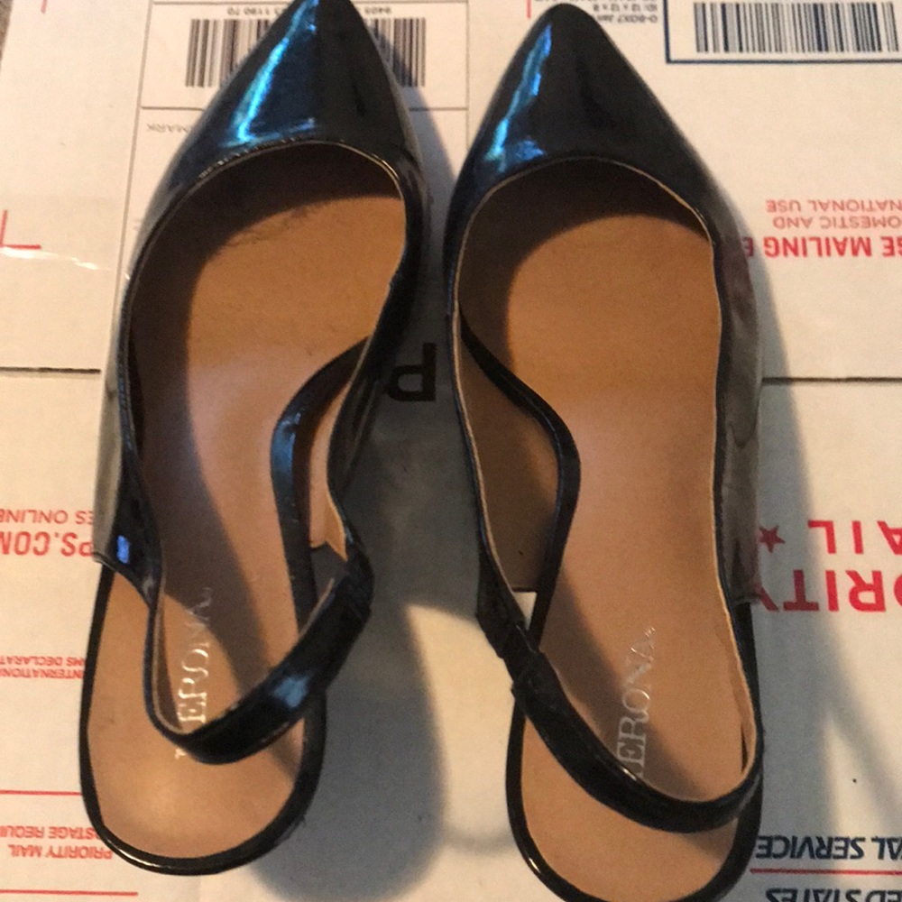 Pointy toe patent leather kitten heel sling backs